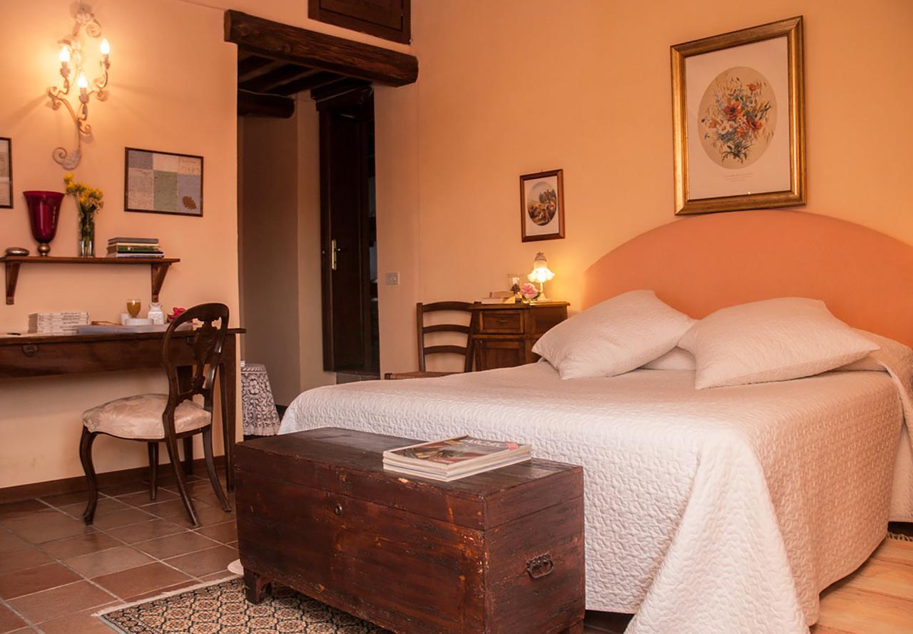 Il Poggiolo Di Parrano Casa de hóspedes Exterior foto