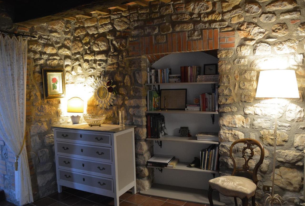 Il Poggiolo Di Parrano Casa de hóspedes Exterior foto